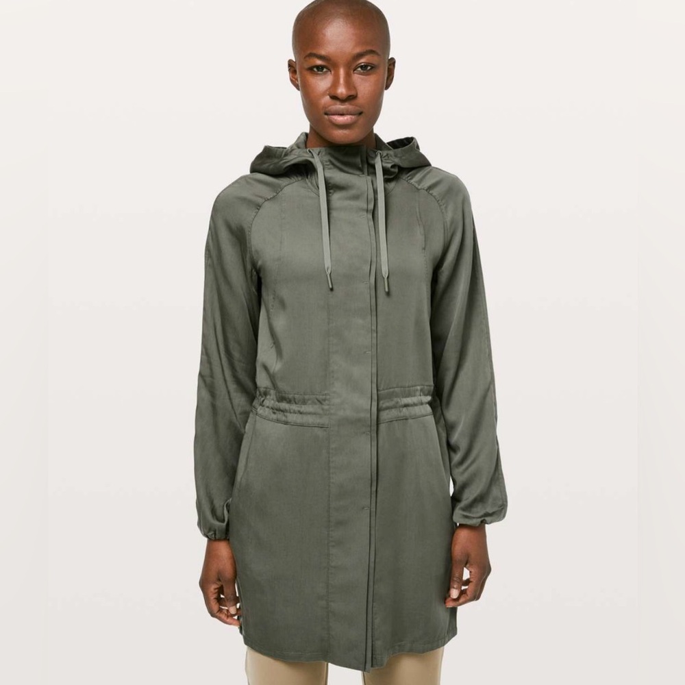 lululemon athletica Dark Green Utility Jacket sz 8